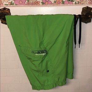 Men’s billabong boardshorts waist size 30.